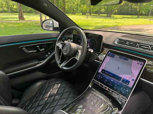 Used 2023 Mercedes-Benz S 580 4MATIC Sedan image 28