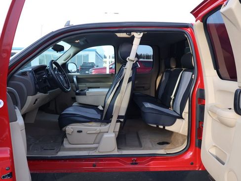 Used 2013 GMC Sierra 1500 SLE w/ Power Tech Package image 30