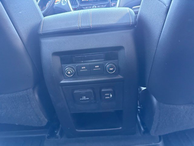 Used 2021 Chevrolet Traverse RS AWD/4WD image 39