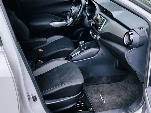 Used 2019 Nissan Kicks S FWD image 16