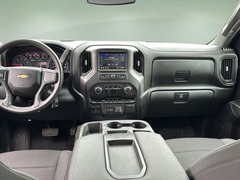 Used 2023 Chevrolet Silverado 2500 Custom w/ Custom Value Package AWD/4WD image 9