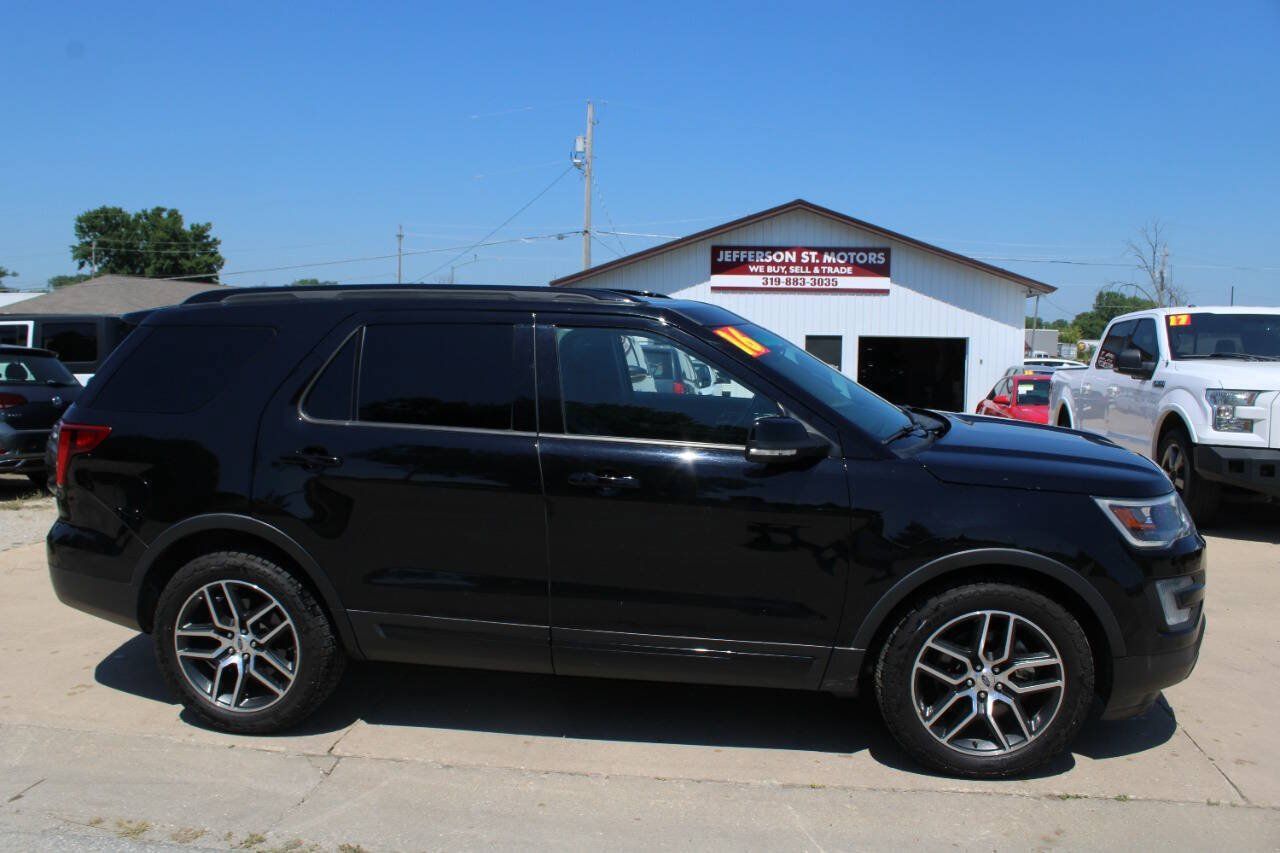 Used 2016 Ford Explorer Sport w/ Equipment Group 401A AWD/4WD image 1