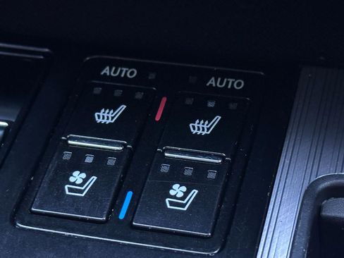 Used 2020 Lexus RX 350 F Sport w/ Accessory Package image 18