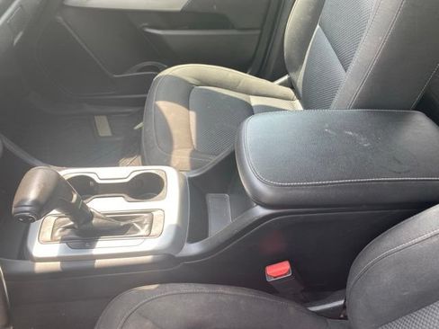 Used 2020 Chevrolet Colorado LT w/ LT Convenience Package AWD/4WD image 18