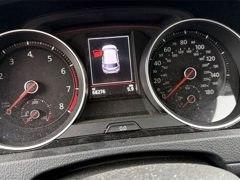 Used 2019 Volkswagen GTI Rabbit Edition image 4