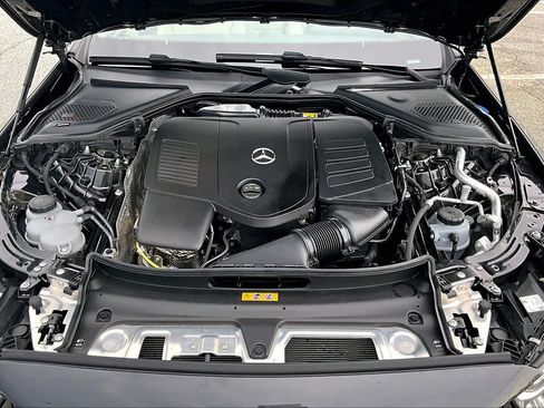 Certified 2025 Mercedes-Benz E 350 4MATIC Sedan image 32