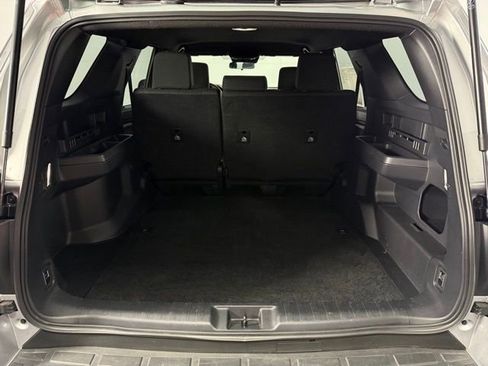 Used 2025 Toyota 4Runner SR5 image 25