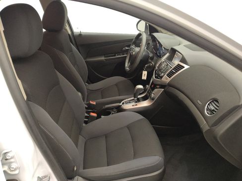 Used 2015 Chevrolet Cruze LT w/ RS Package FWD image 21