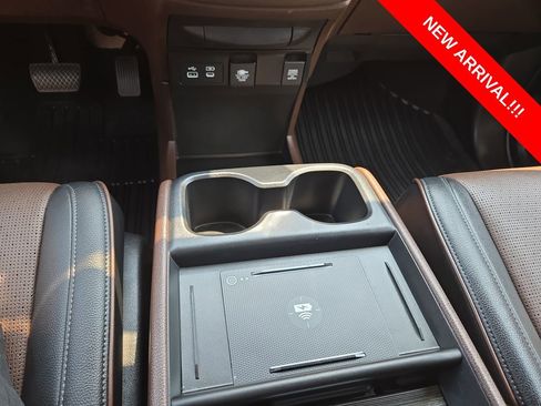 Used 2025 Honda Odyssey Elite image 27