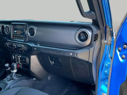 Used 2023 Jeep Wrangler Unlimited Rubicon 4xe w/ Steel Bumper Group AWD/4WD image 18