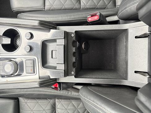 Used 2018 Nissan Maxima Platinum image 33