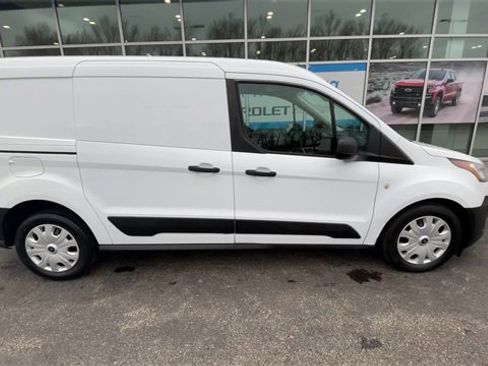 Used 2019 Ford Transit Connect XL image 9