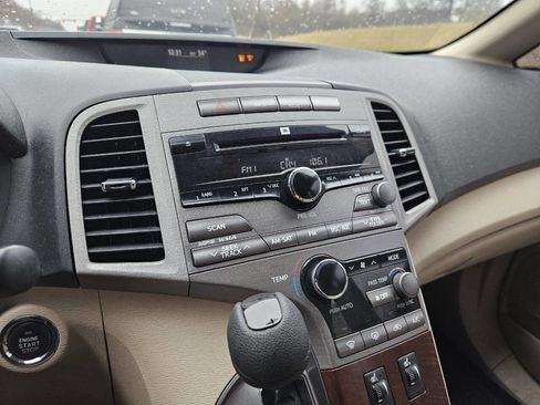 Used 2009 Toyota Venza AWD image 15