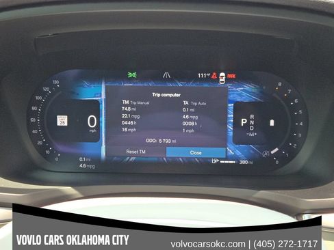 Certified 2026 Volvo V60 B5 Cross Country Plus w/ Climate Package AWD/4WD image 18