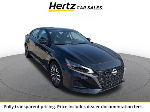 Used 2026 Nissan Altima 2.5 SV FWD image 1