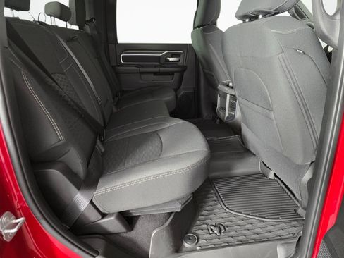 New 2026 RAM 2500 Big Horn AWD/4WD image 26