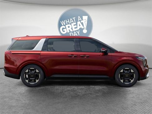 New 2026 Kia Carnival EX image 7