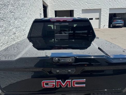 Used 2022 GMC Sierra 1500 Denali image 8