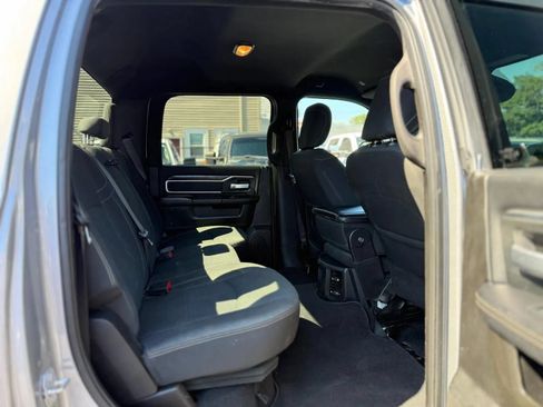 Used 2019 RAM 2500 Big Horn AWD/4WD image 20