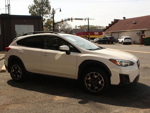 Used 2019 Subaru Crosstrek 2.0i Premium w/ Popular Package #3 image 9