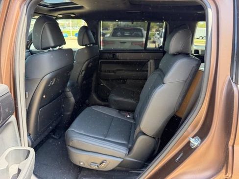 New 2026 Hyundai Santa Fe Calligraphy AWD/4WD image 8