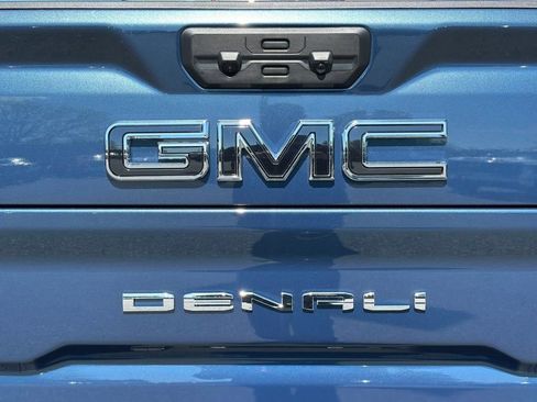 New 2026 GMC Sierra 2500 Denali Ultimate AWD/4WD image 44