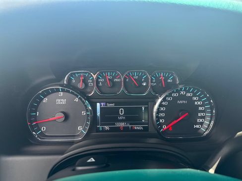 Used 2020 Chevrolet Tahoe LS AWD/4WD image 29