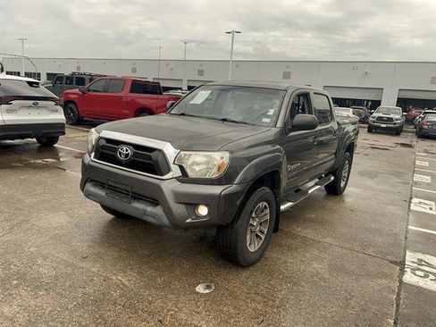Used 2015 Toyota Tacoma PreRunner w/ SR5 Package RWD image 6