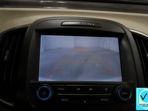 Used 2014 Buick LaCrosse Leather image 13