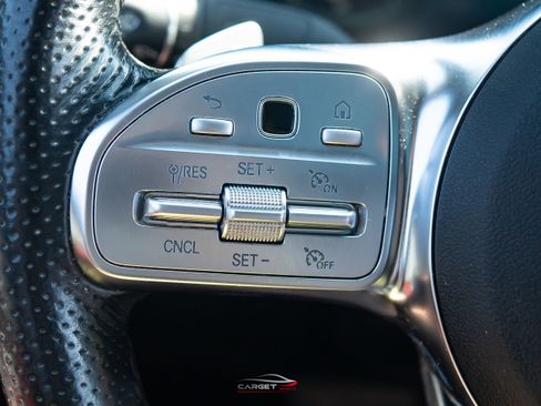 Used 2021 Mercedes-Benz C 300 Sedan image 23