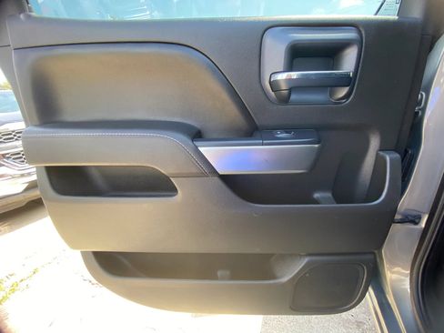 Used 2017 Chevrolet Silverado 1500 LT w/ Max Trailering Package RWD image 16