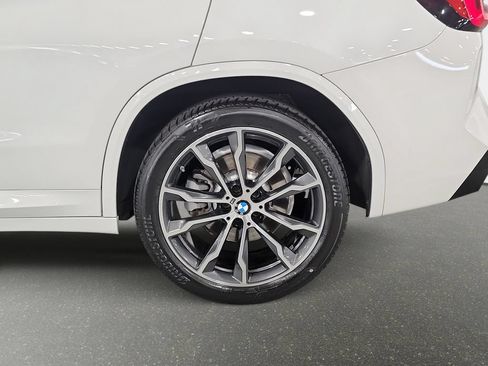 Certified 2023 BMW X3 sDrive30i w/ M Sport Package RWD image 29