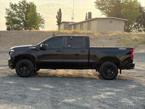 Used 2020 Chevrolet Silverado 1500 LT Trail Boss AWD/4WD image 8