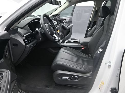 Used 2026 Acura MDX FWD w/ Technology Package image 14