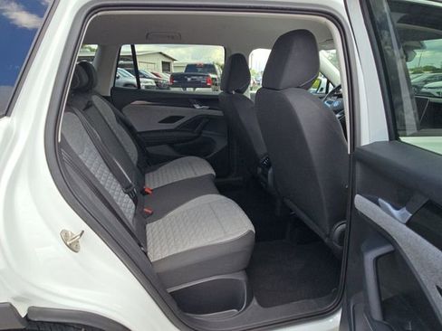 Certified 2025 Volkswagen Tiguan S FWD image 13