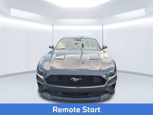 Used 2022 Ford Mustang Premium RWD image 5