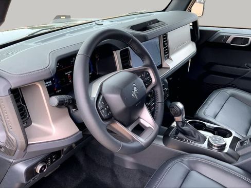 New 2026 Ford Bronco Outer Banks AWD/4WD image 8