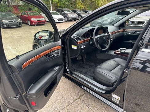 Used 2007 Mercedes-Benz S 550 image 13
