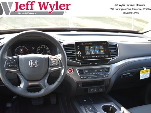 New 2025 Honda Ridgeline RTL image 15