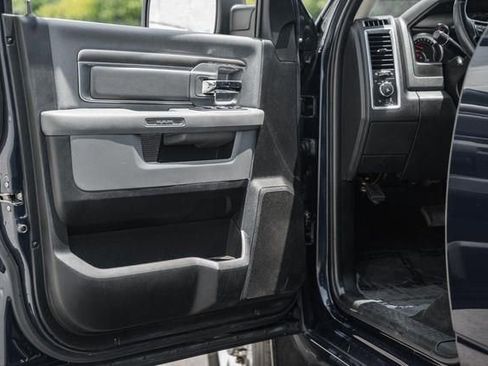 Used 2017 RAM 2500 Big Horn image 37