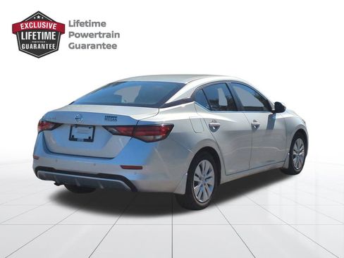 Certified 2023 Nissan Sentra S image 3