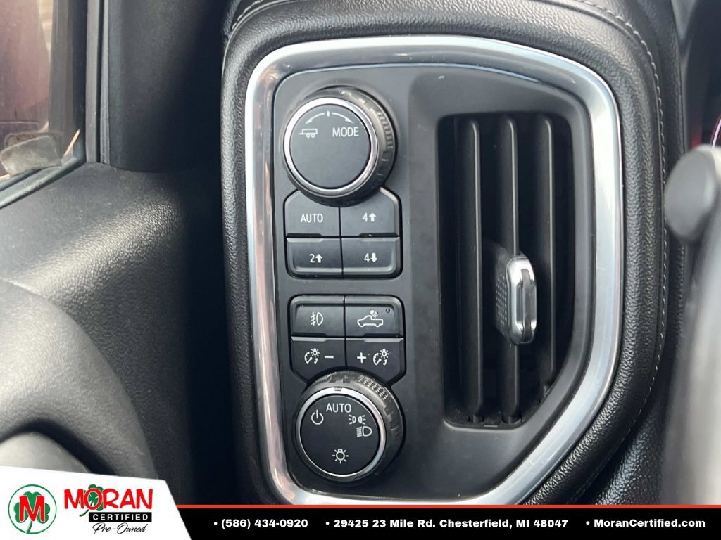 Used 2020 Chevrolet Silverado 1500 RST AWD/4WD image 29