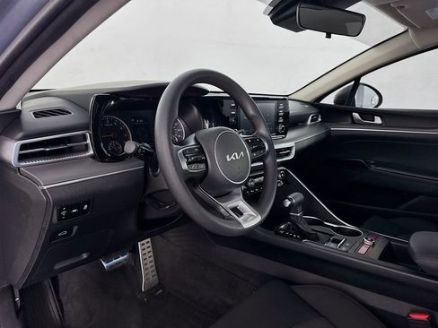 Used 2022 Kia K5 LX FWD image 12