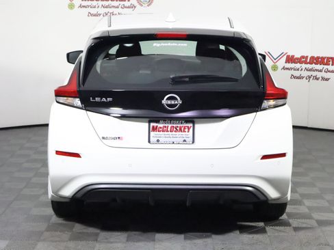 Used 2025 Nissan Leaf S FWD image 6