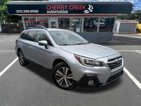 Used 2019 Subaru Outback 2.5i Limited image 1