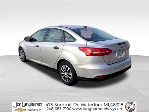 Used 2016 Ford Focus S image 6