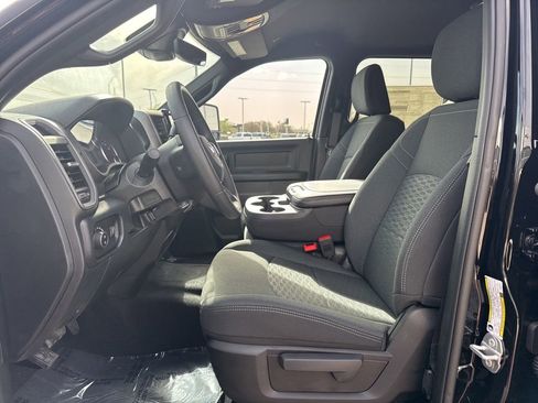 New 2026 RAM 2500 Tradesman AWD/4WD image 4