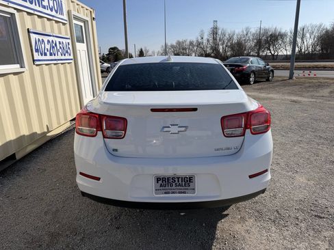 Used 2015 Chevrolet Malibu LT w/ Power Convenience Package image 5