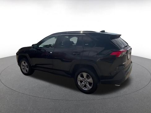 Used 2025 Toyota RAV4 XLE w/ Convenience Package image 10