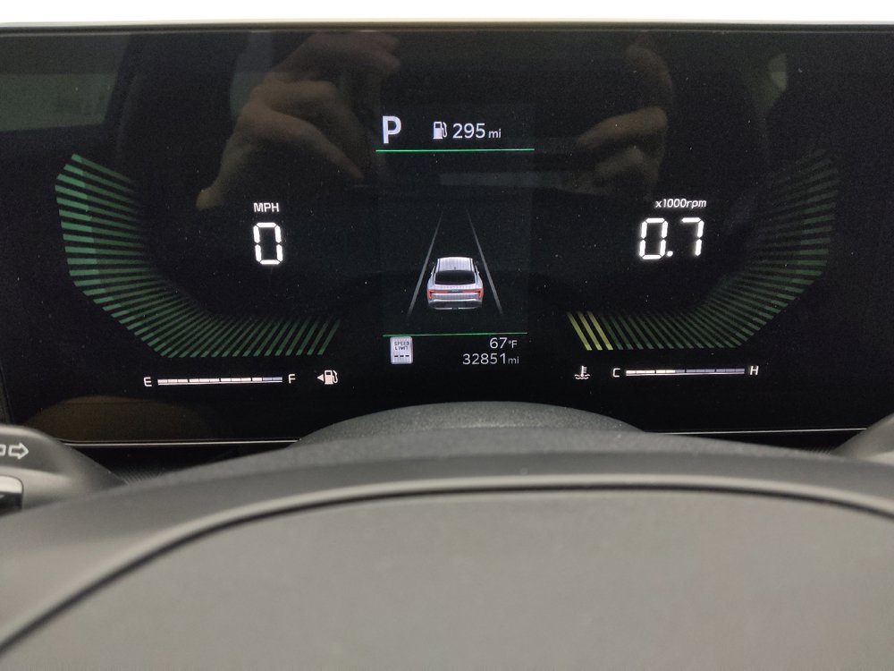 Used 2025 Kia K4 FWD image 23